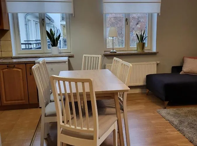 Sunny - Blizej Zdroju * פולניסה-ז'דוז'