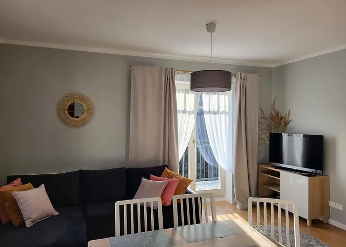 Sunny - Blizej Zdroju * פולניסה-ז'דוז'